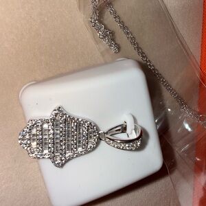 1.00 Ctw Round Cut Real Moissanite Hamsa Hand Pendant With Chain